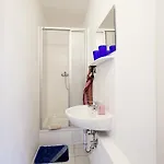 Park & Alex 4 2 Bathrooms 2 Kitchen Apartman Berlin