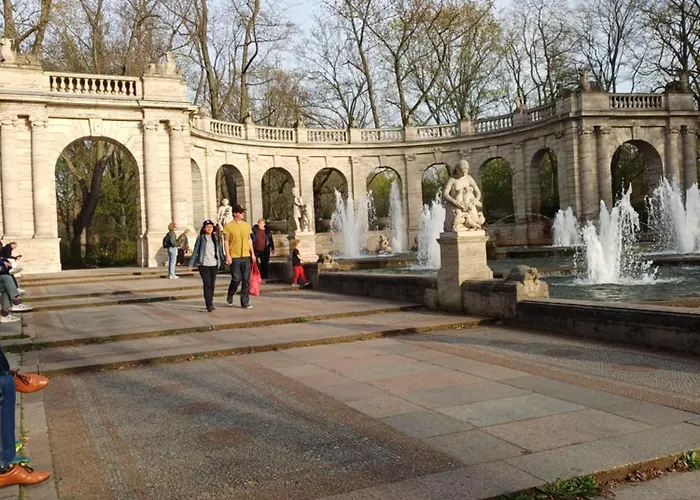 Διαμέρισμα Park & Alex 4 2 Bathrooms 2 Kitchen Βερολίνο