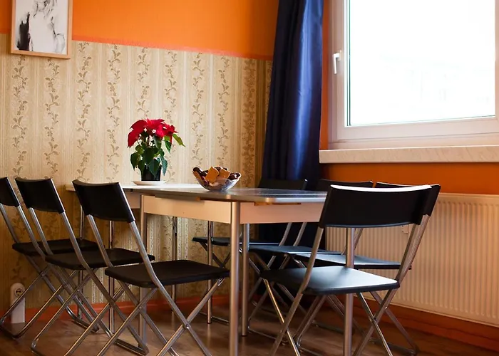 Park & Alex 4 2 Bathrooms 2 Kitchen * Berlin