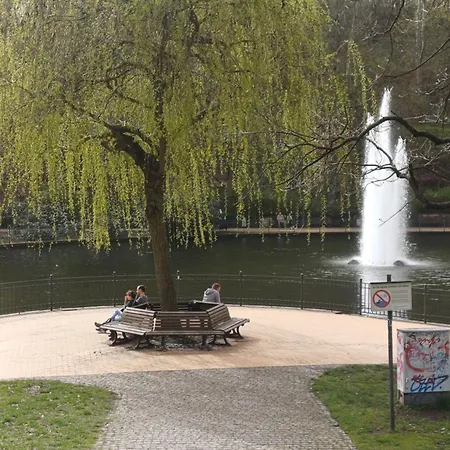 Park & Alex 4 2 Bathrooms 2 Kitchen